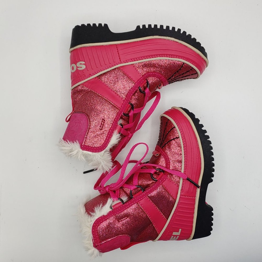 Sorel Kids Boots in Sparkling Pink and Black
